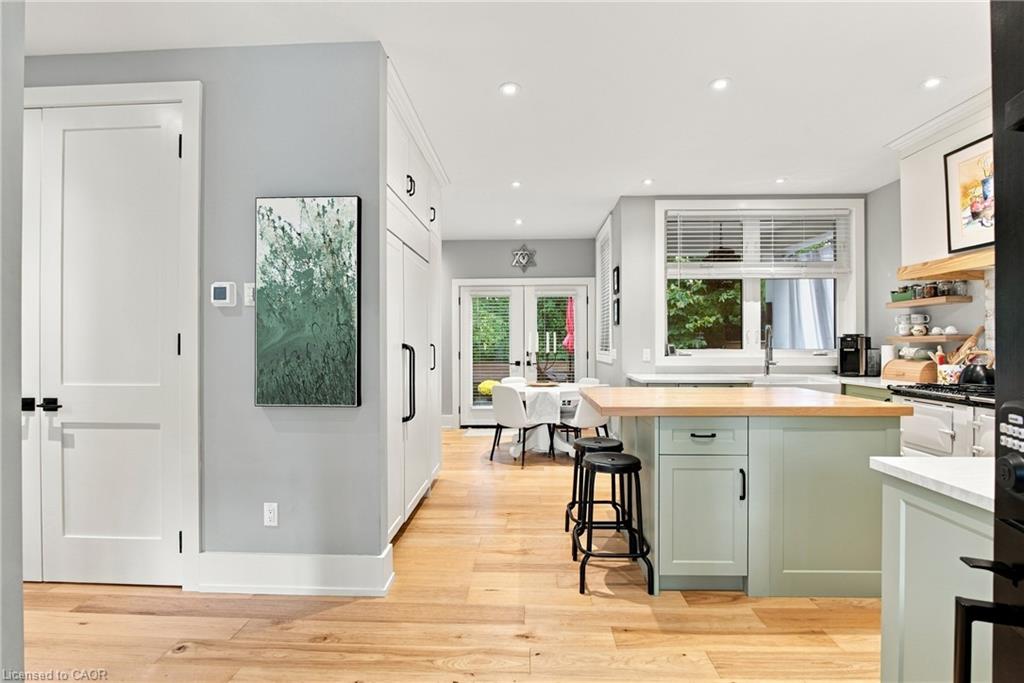 11 Wilberforce Avenue Property Photo 8