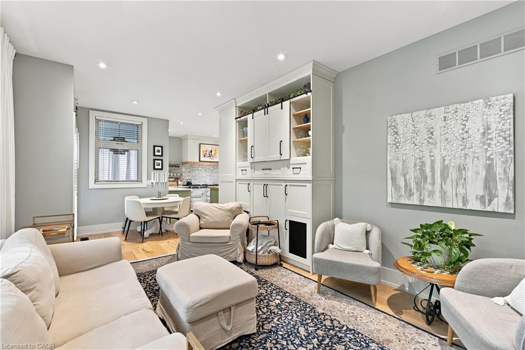 11 Wilberforce Avenue Property Photo 22