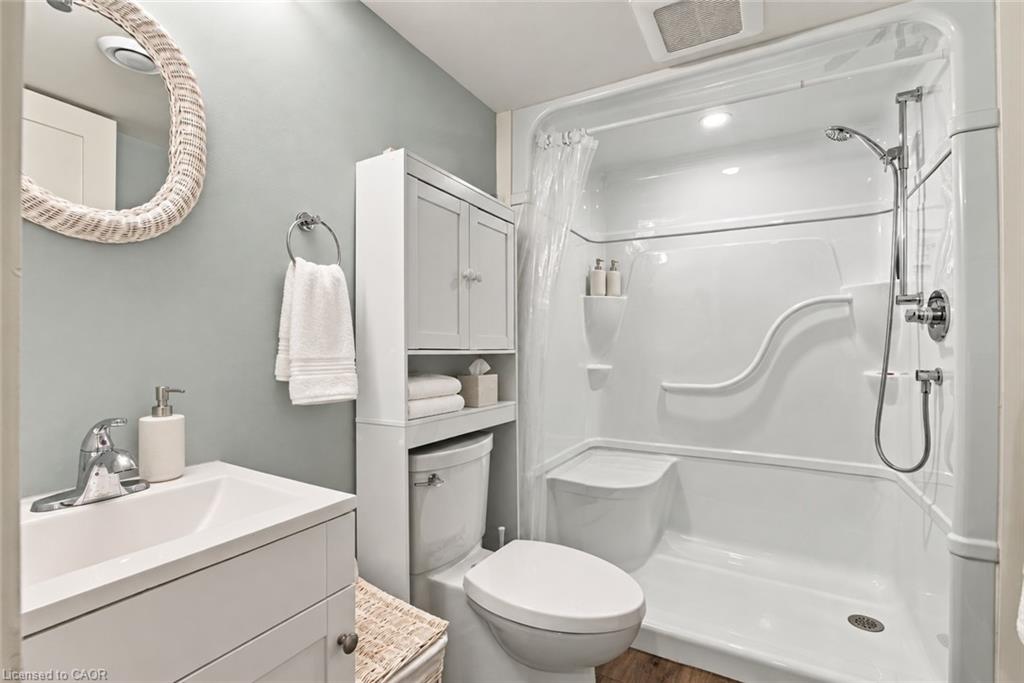 11 Wilberforce Avenue Property Photo 39