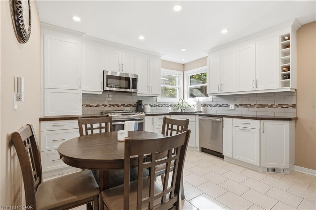 31 Shakespeare Avenue Property Photo 10