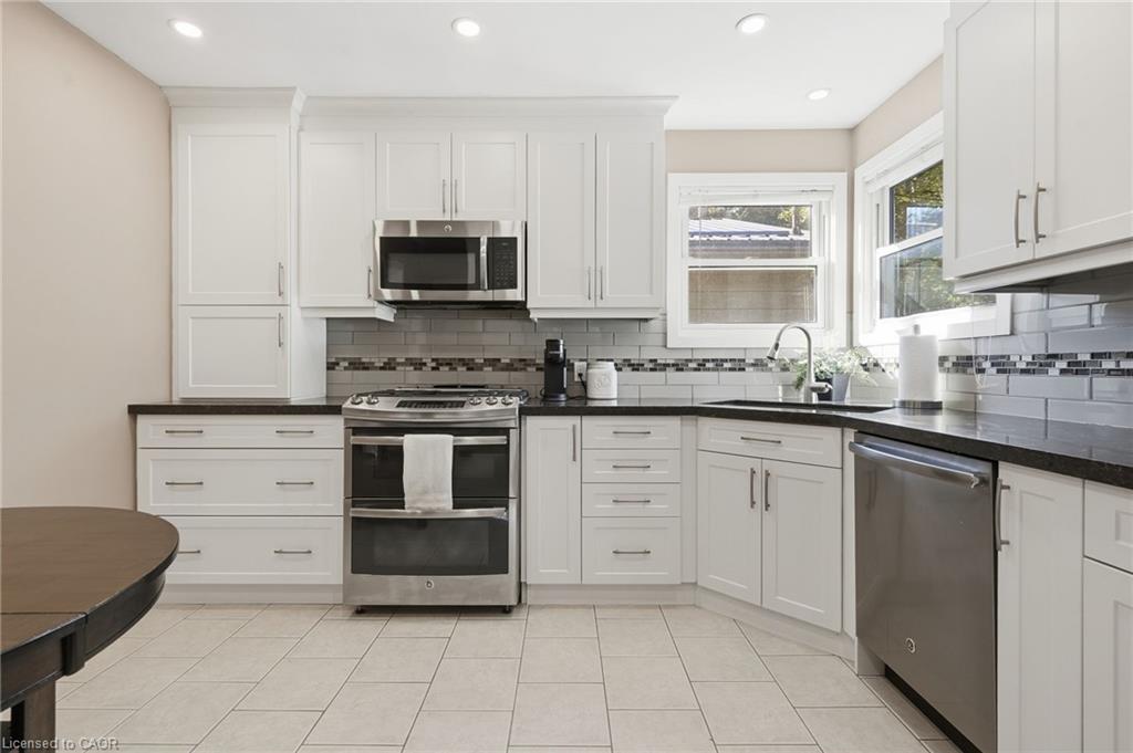 31 Shakespeare Avenue Property Photo 12