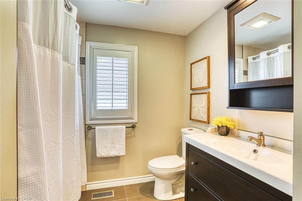 148 Carolinian Lane Property Photo 31