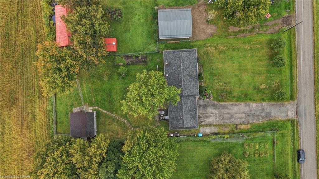 493 Allen Road Property Photo 4