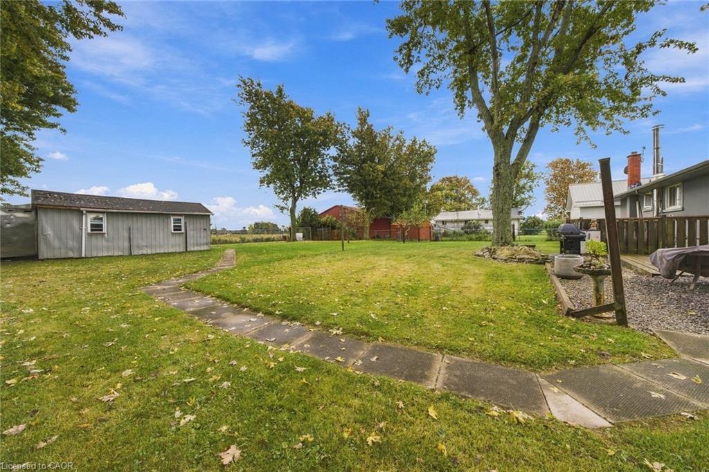 493 Allen Road Property Photo 10