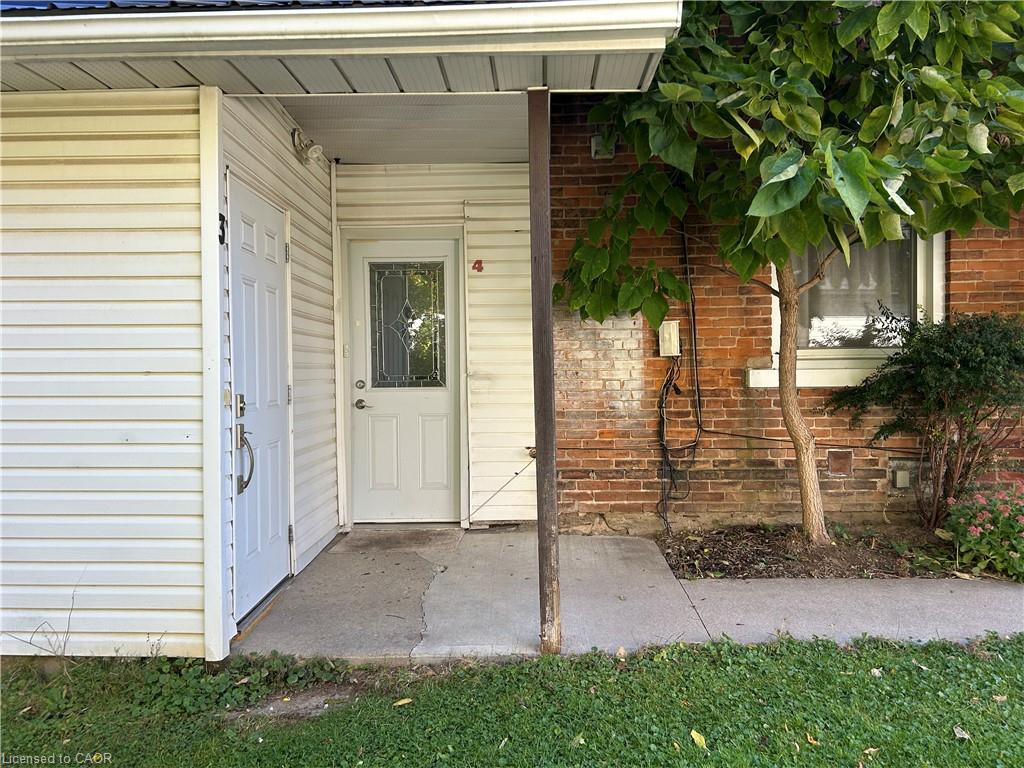 4-209 West Street Property Photo 4