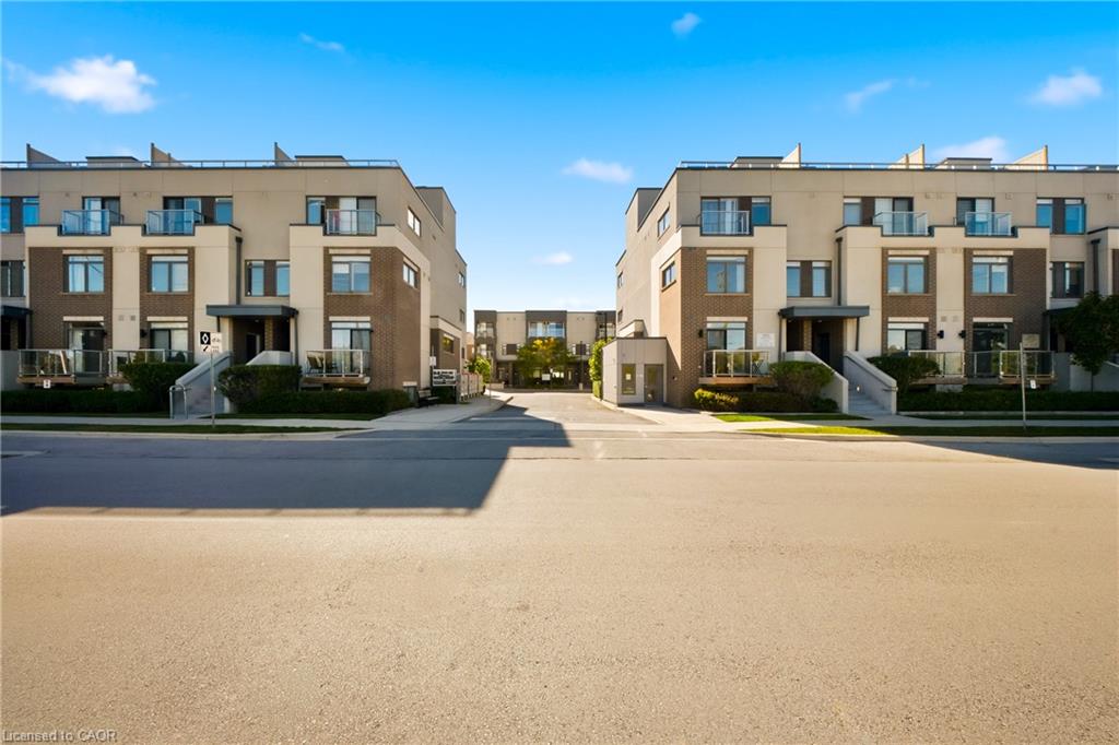 117-3078 Sixth Line Property Photo 4