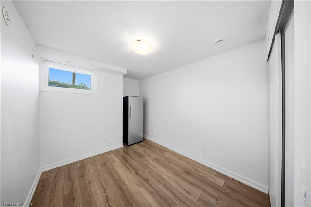 117-3078 Sixth Line Property Photo 23