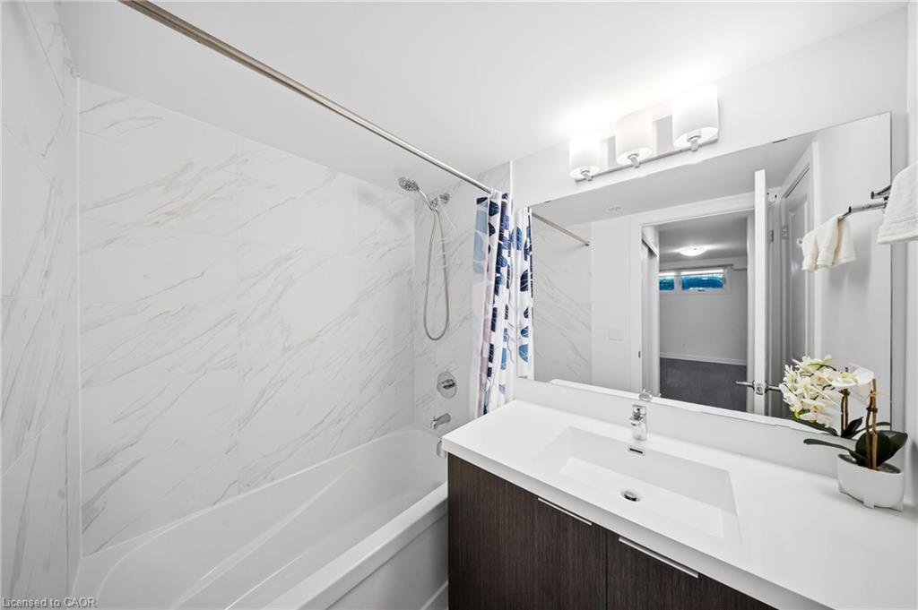 117-3078 Sixth Line Property Photo 30