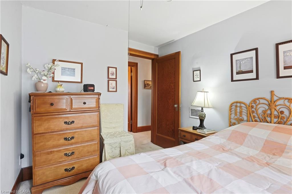 240 Canboro Road Property Photo 11