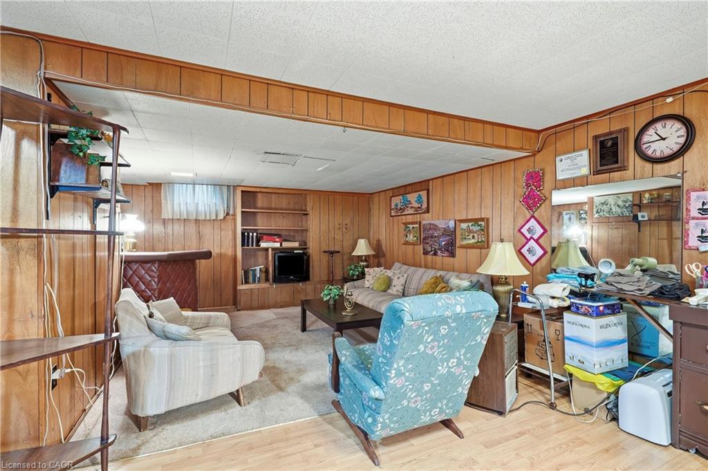 240 Canboro Road Property Photo 16