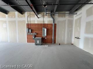 202-1038 Garner Road W Property Photo 25
