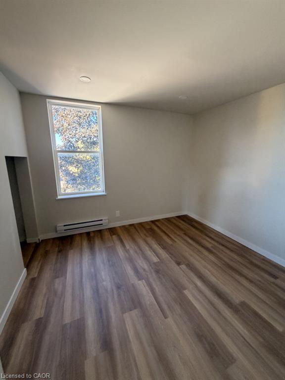 4-92 Alfred Street Property Photo 8