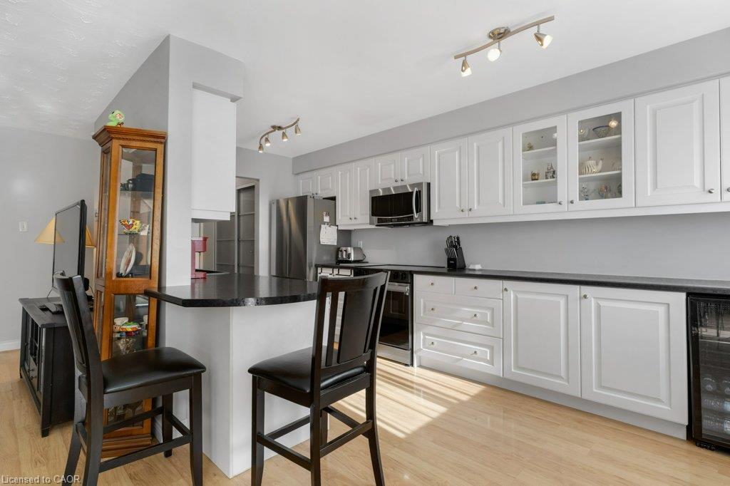 1-320 Traynor Avenue Property Photo 7