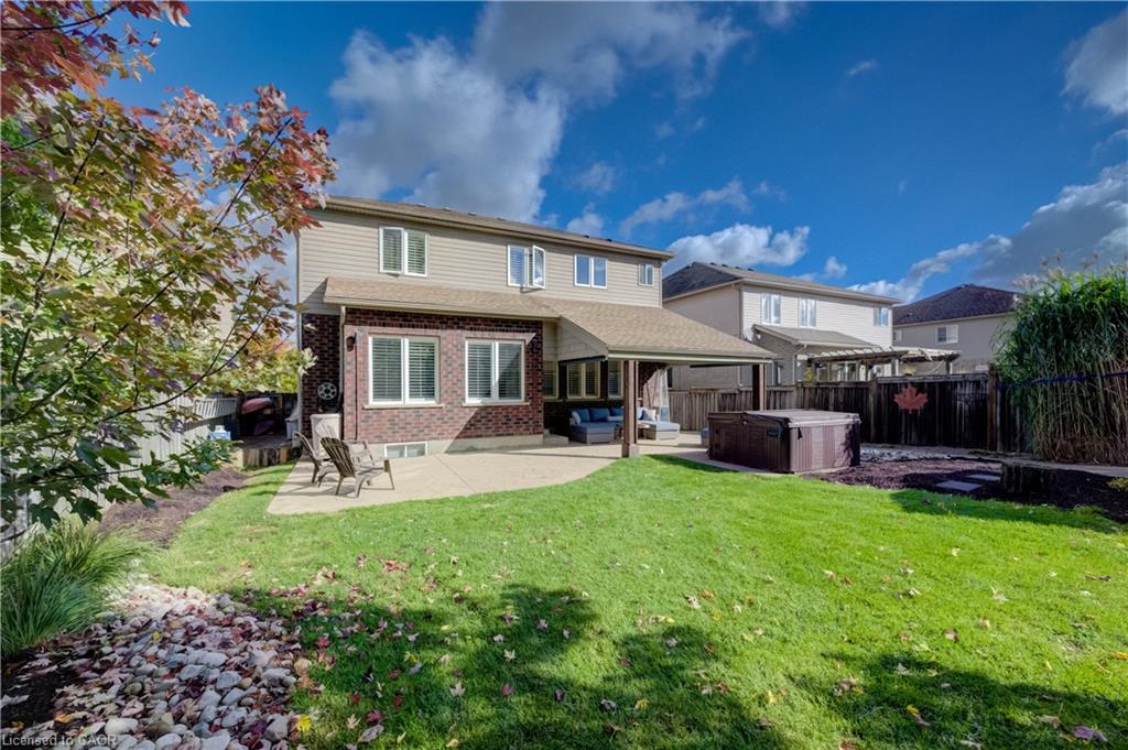102 Schweitzer Crescent Property Photo 46