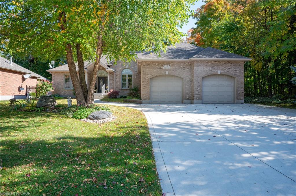 12 Welwood Avenue Property Photo 1