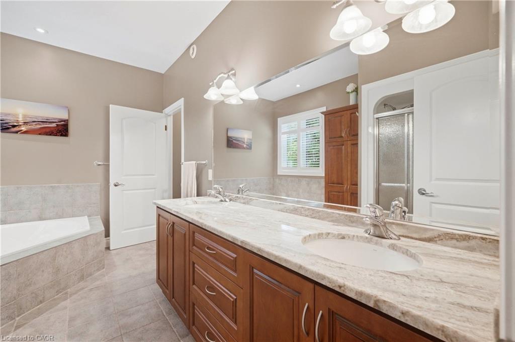 12 Welwood Avenue Property Photo 23
