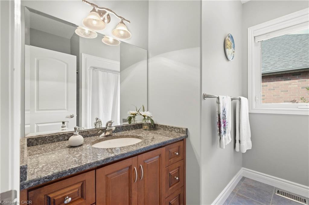 12 Welwood Avenue Property Photo 26