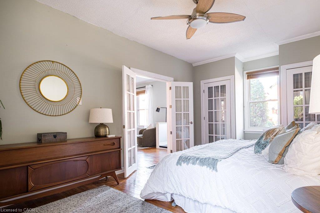303 Charlton Avenue W Property Photo 13
