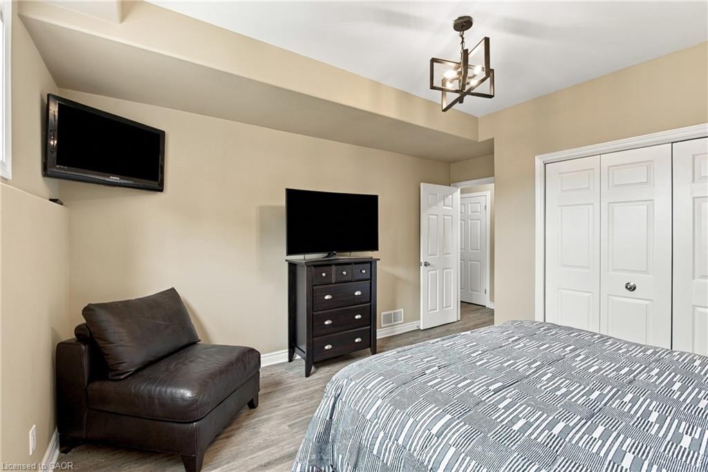 13 Timber Lane Property Photo 32