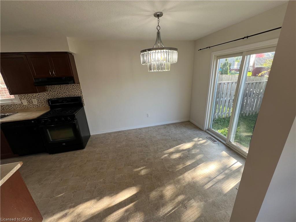 14 Iron Gate Street Property Photo 7