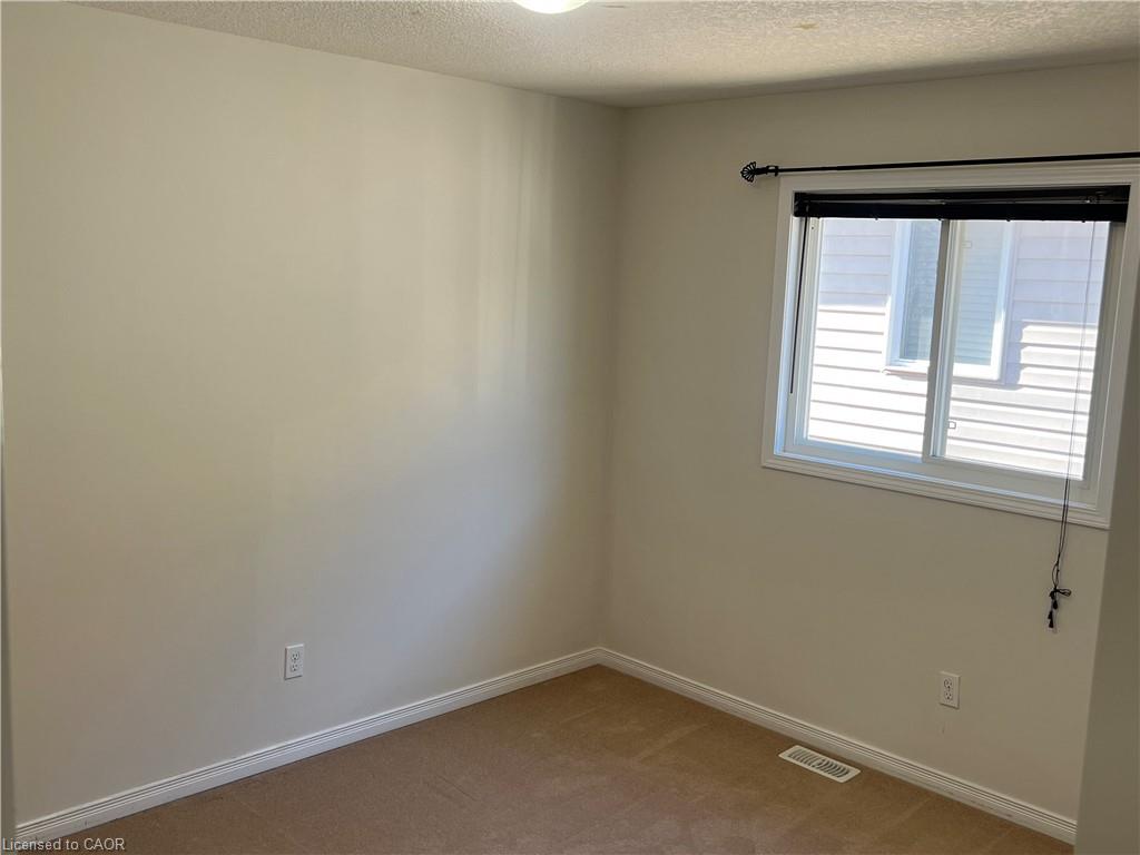 14 Iron Gate Street Property Photo 9