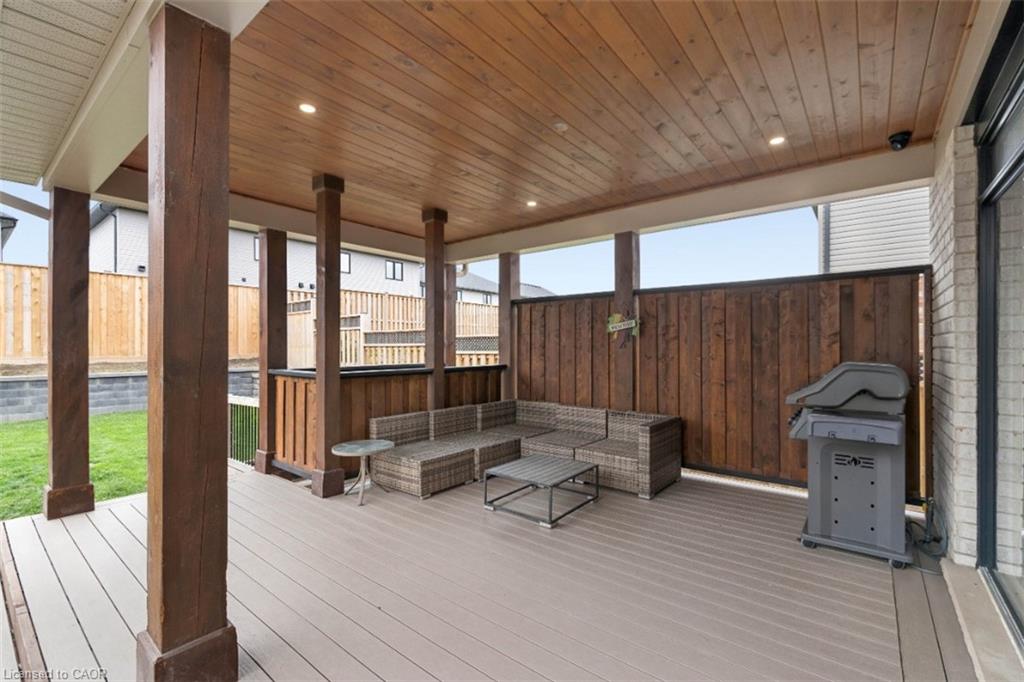 160 Walsh Street Property Photo 32