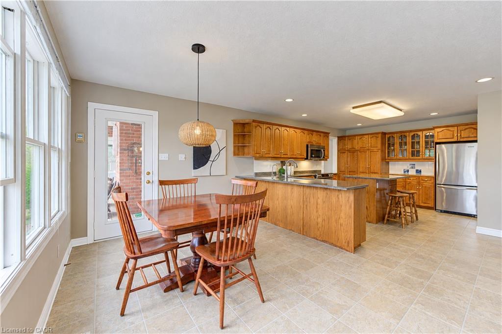 22 Anita Drive Property Photo 19