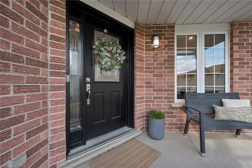 6 Branwood Place Property Photo 3