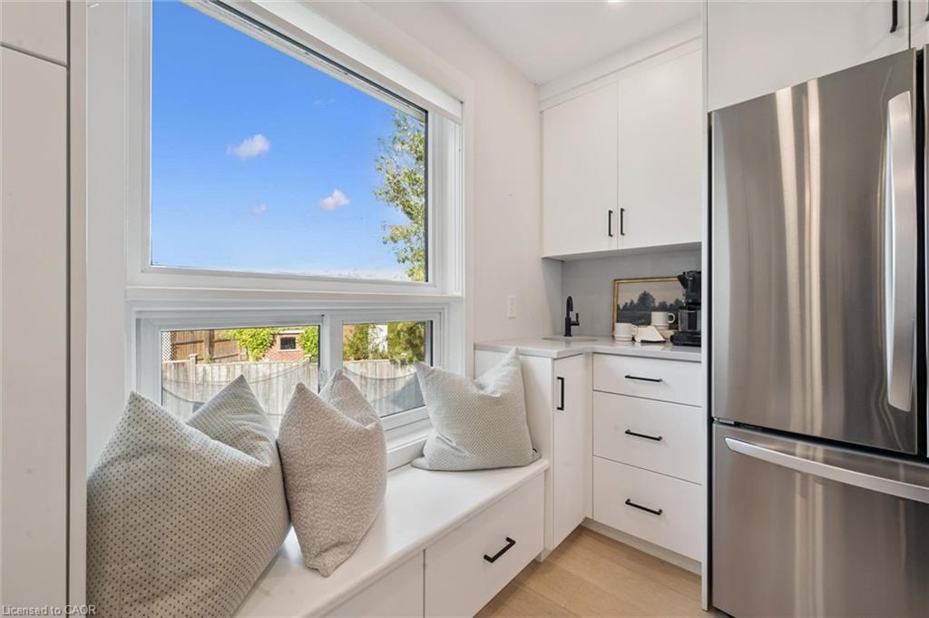 6 Branwood Place Property Photo 12