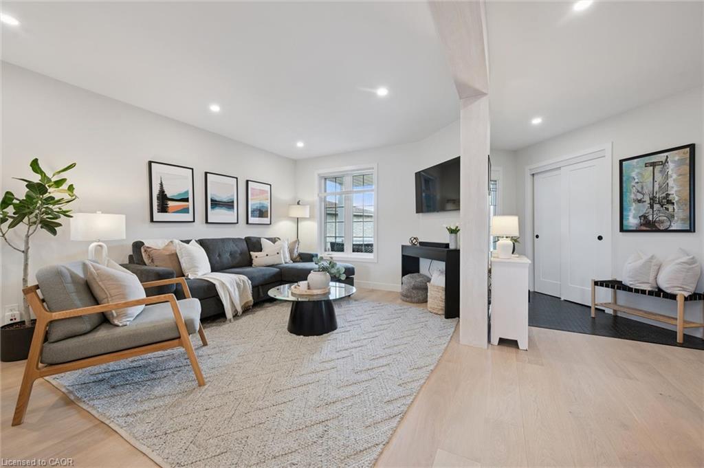 6 Branwood Place Property Photo 13