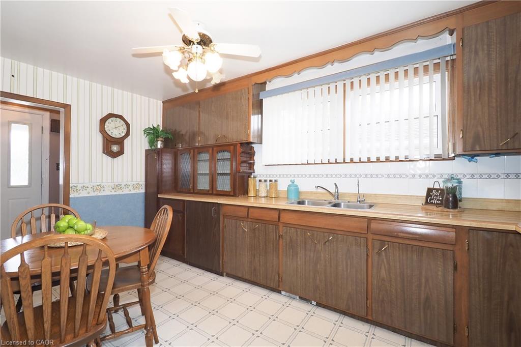 44 Ruby Street Property Photo 14