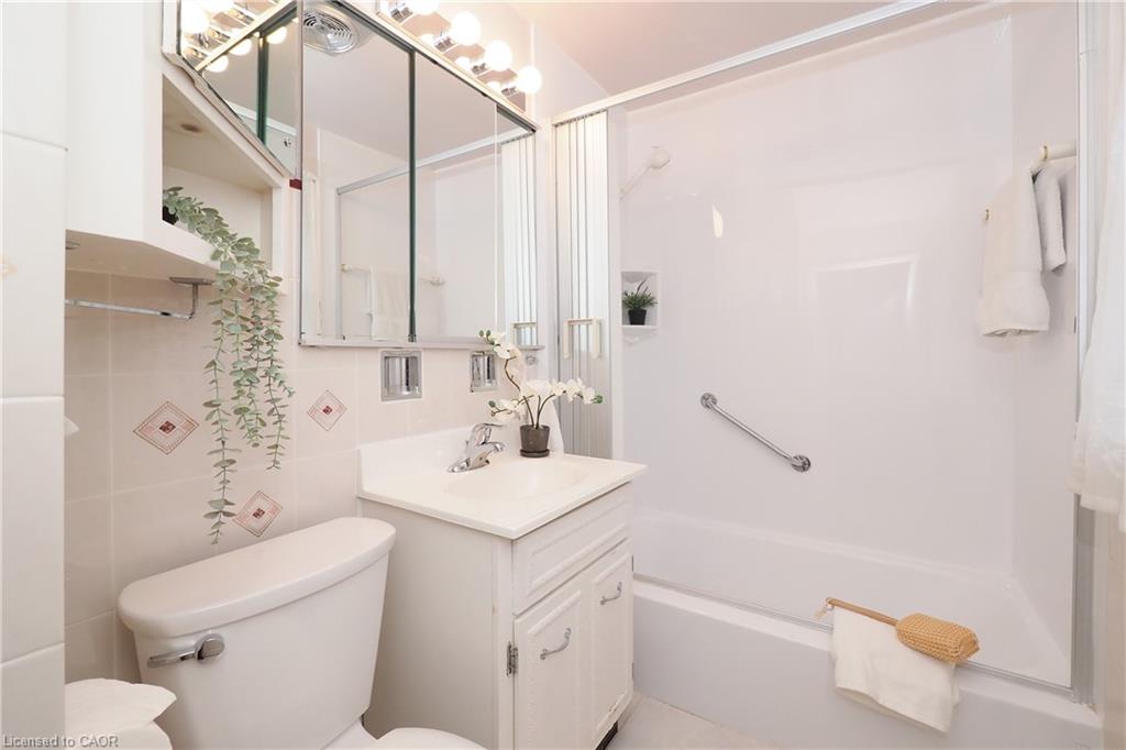 44 Ruby Street Property Photo 16