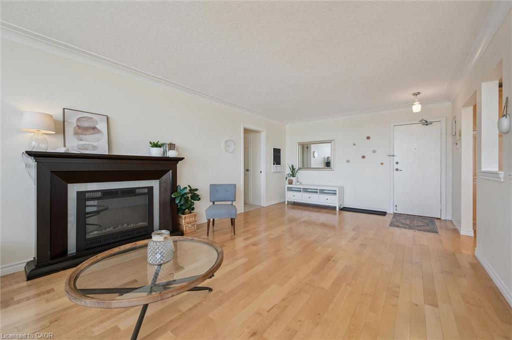 910-65 Westmount Road N Property Photo 13