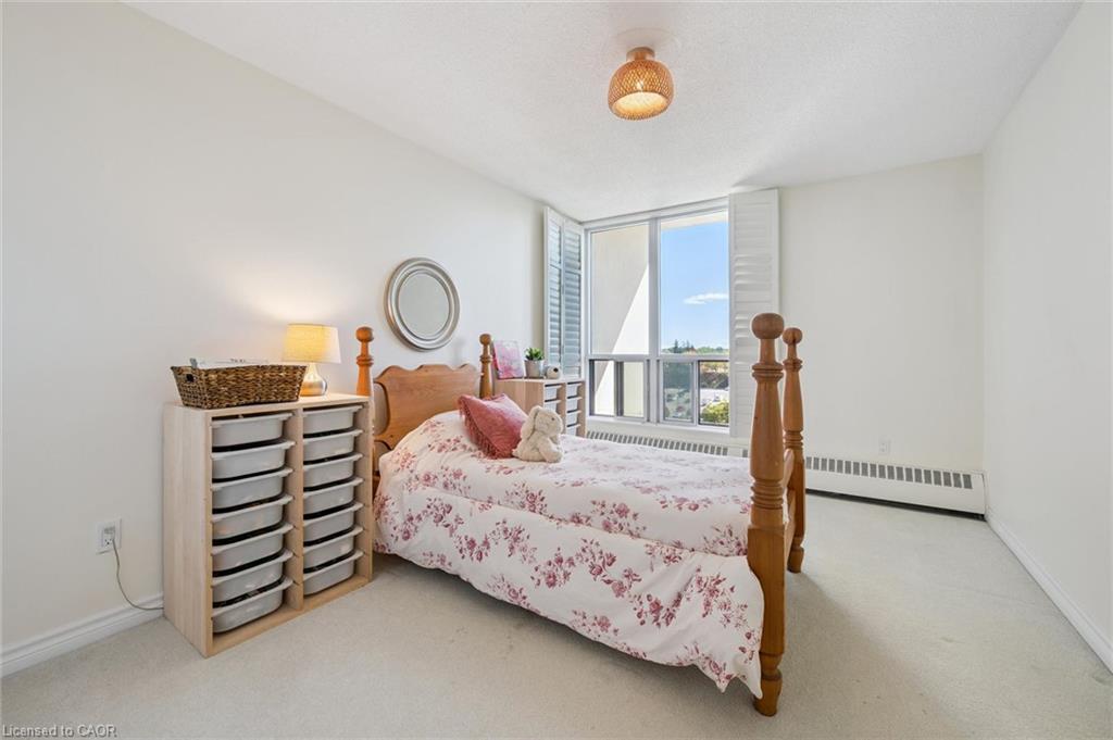910-65 Westmount Road N Property Photo 27