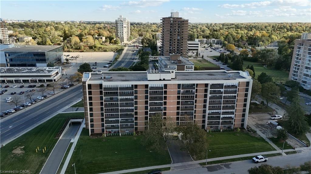 910-65 Westmount Road N Property Photo 45