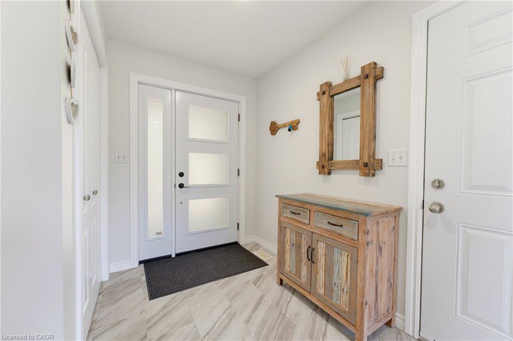 8103 Road 177 Property Photo 6