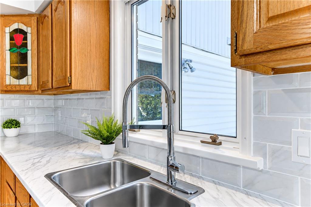 64 Lowrey Avenue S Property Photo 14