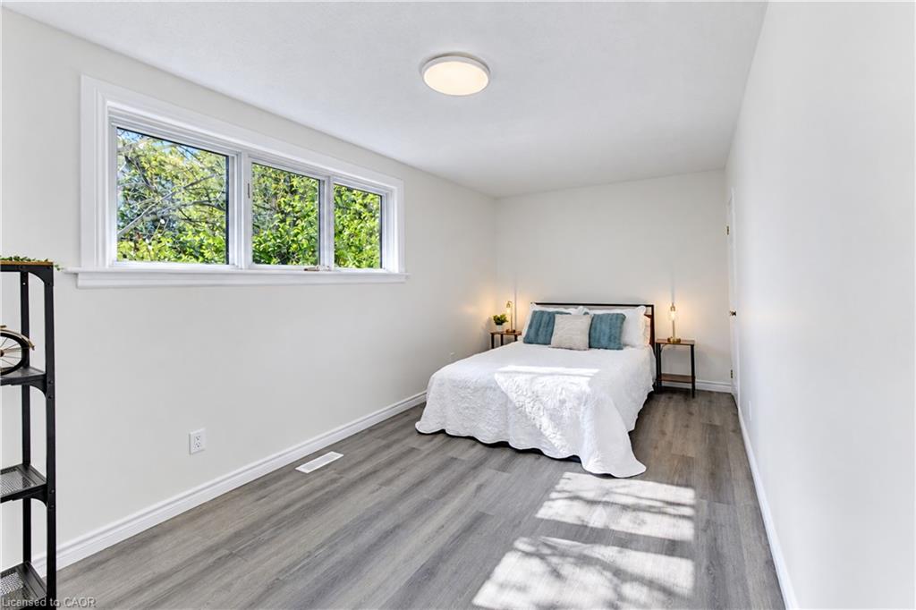 64 Lowrey Avenue S Property Photo 23