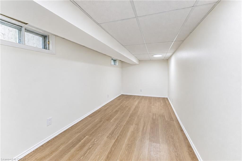 64 Lowrey Avenue S Property Photo 28