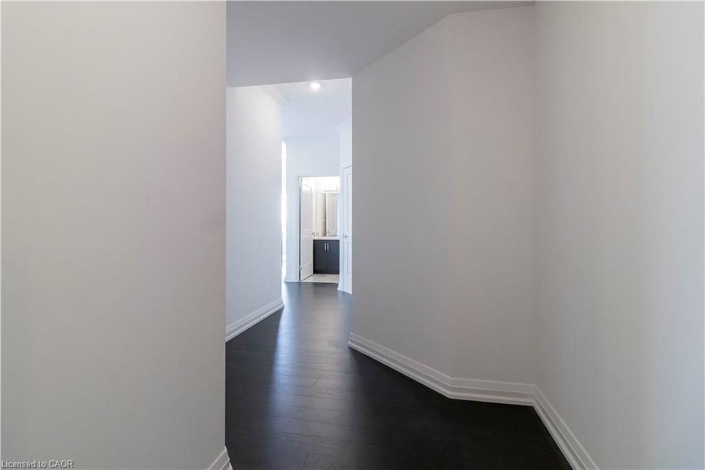 1209-155 Caroline Street S Property Photo 24