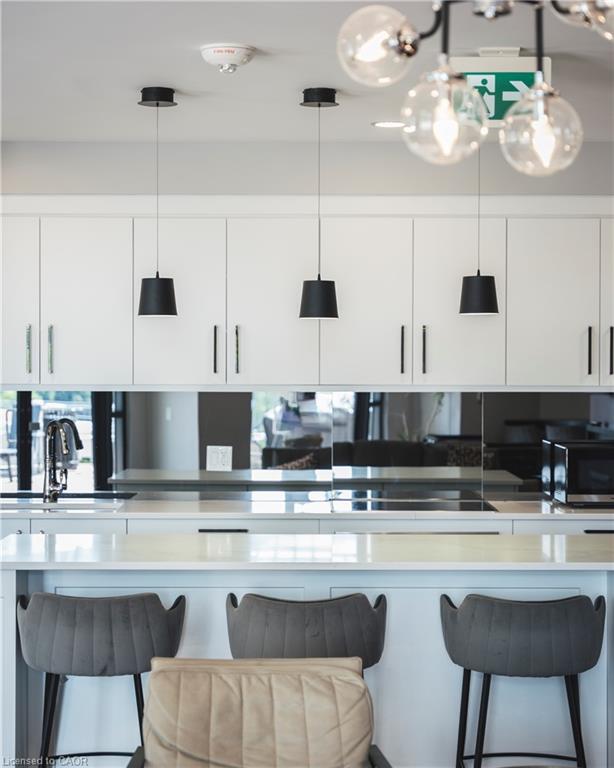 1209-155 Caroline Street S Property Photo 35