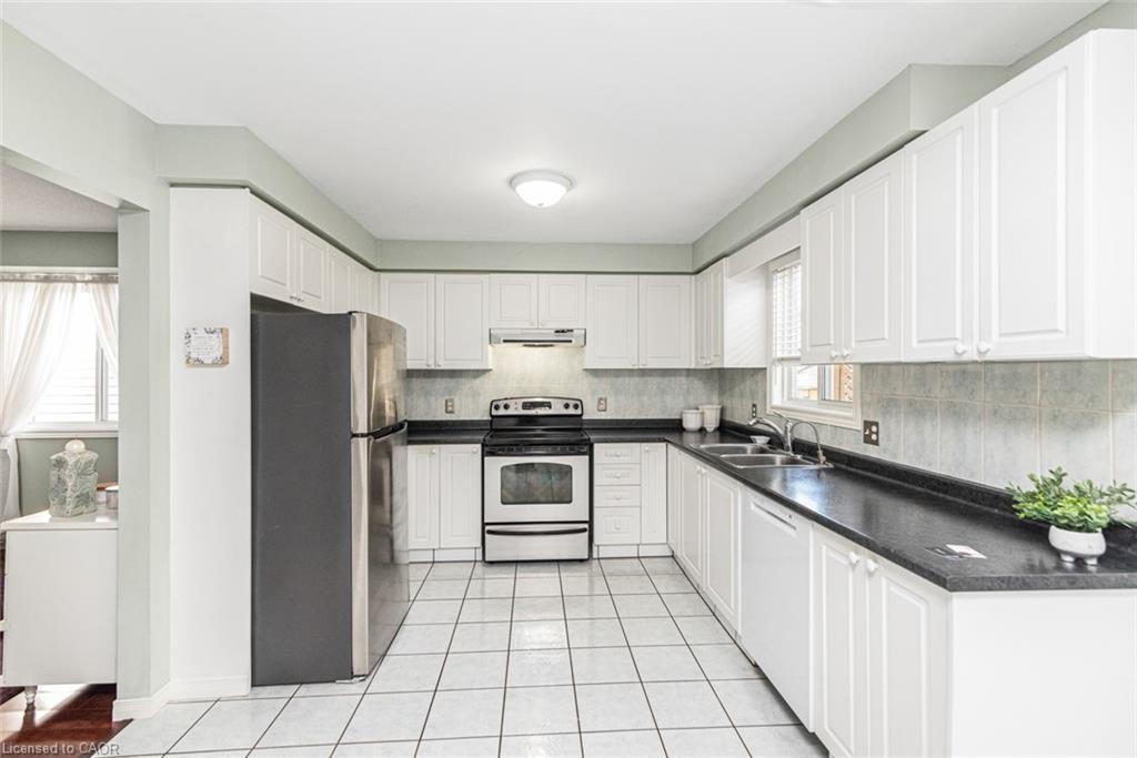 10 Richview Drive Property Photo 18