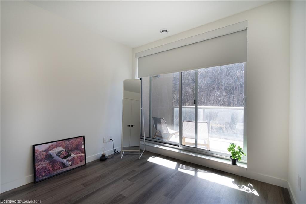402-455 Charlton Avenue Property Photo 6