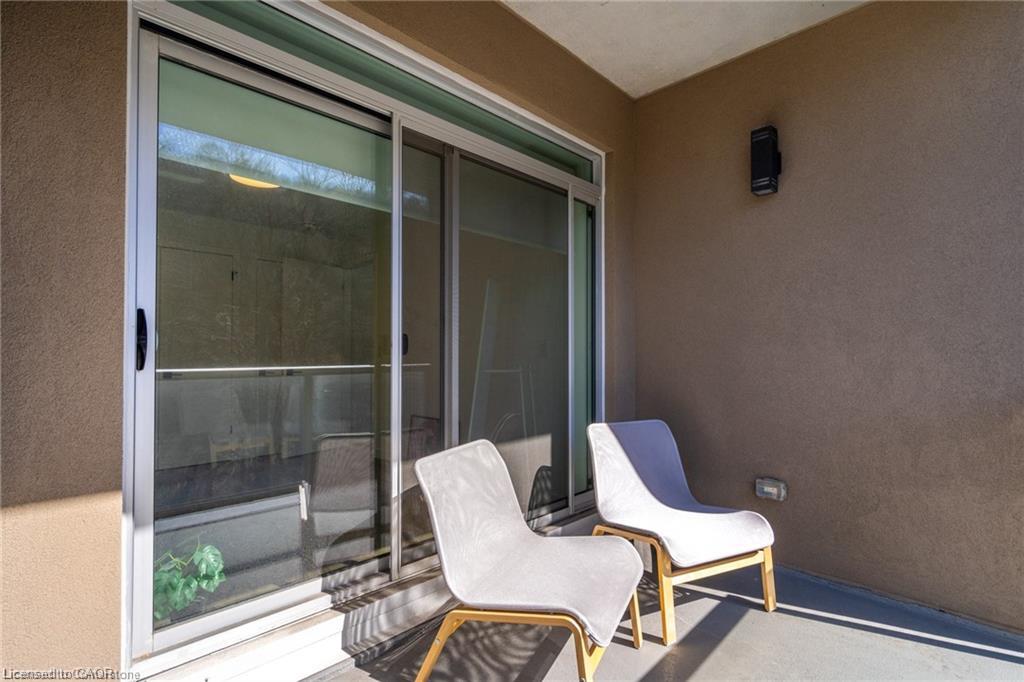 402-455 Charlton Avenue Property Photo 9