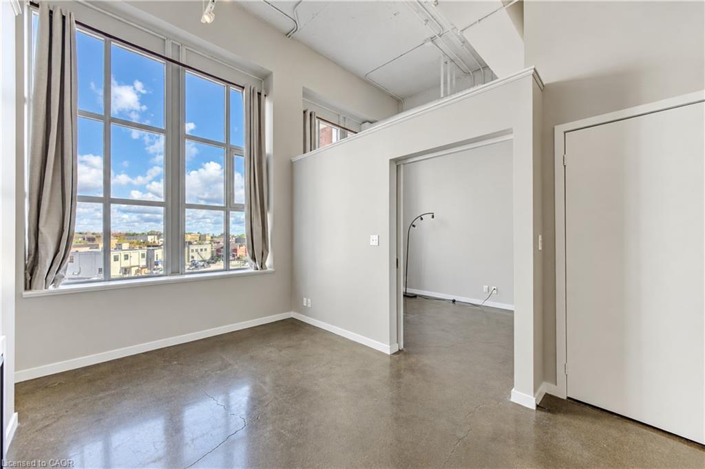 405-404 King Street W Property Photo 19
