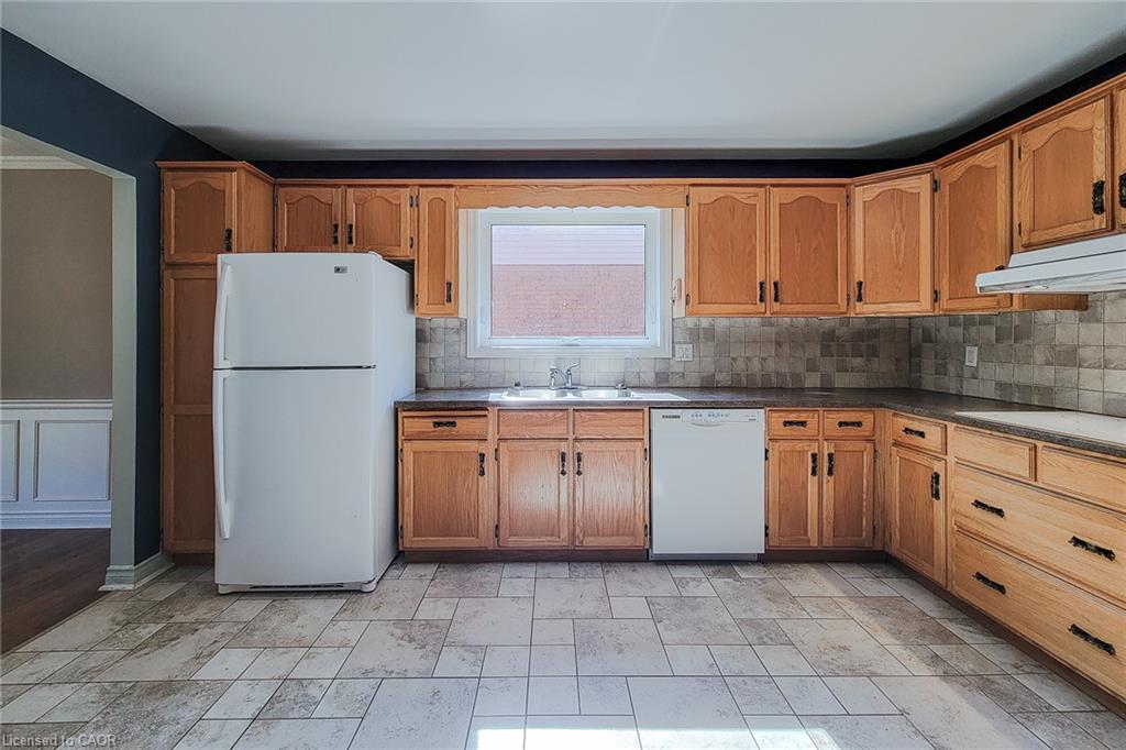 33 Woodstream Boulevard Property Photo 20