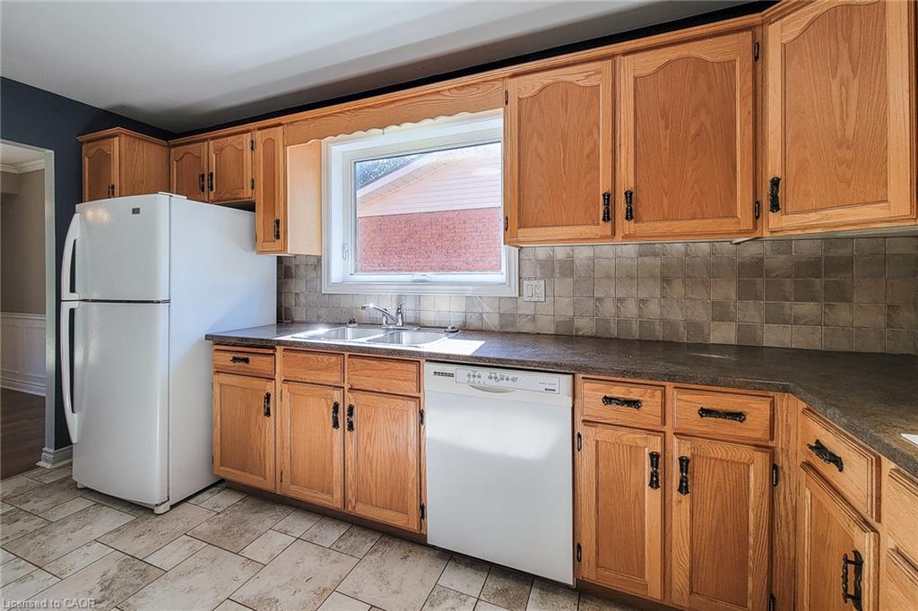 33 Woodstream Boulevard Property Photo 22