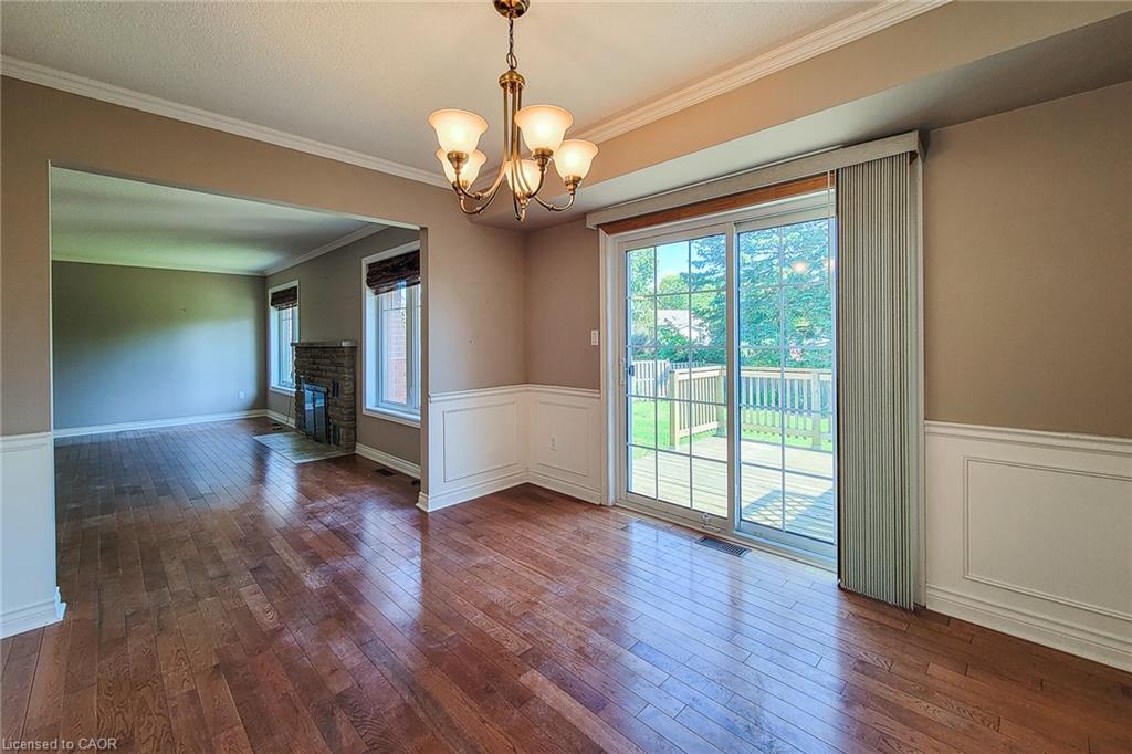 33 Woodstream Boulevard Property Photo 25