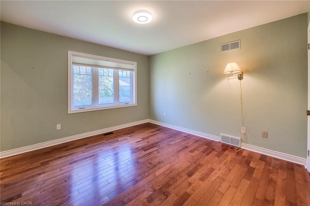 33 Woodstream Boulevard Property Photo 30
