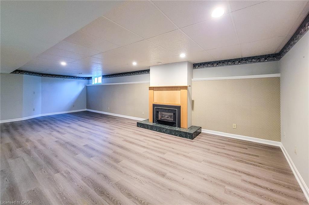 33 Woodstream Boulevard Property Photo 41